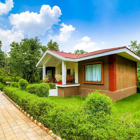 Lemon Tree Wildlife Resort, Bandhavgarh Tāla Екстериор снимка